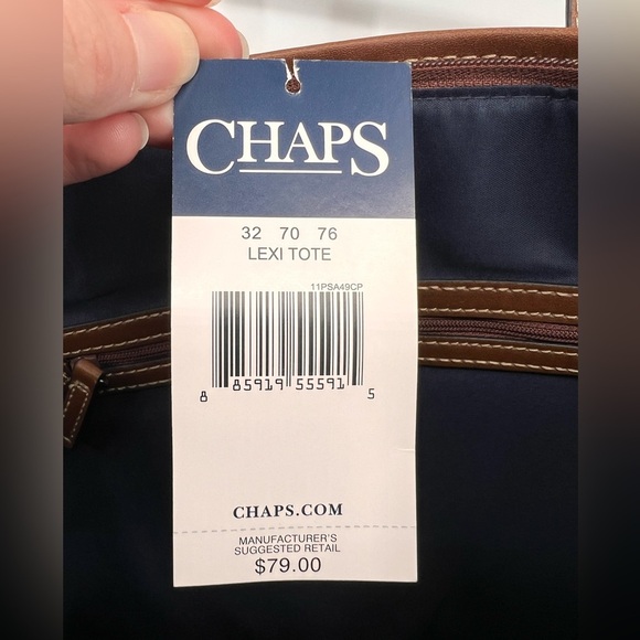 Chaps Lexi Straw Woven Bucket Tote Bag- NWT - Snap Closure w/ Zipper Pockets - Picture 6 of 8